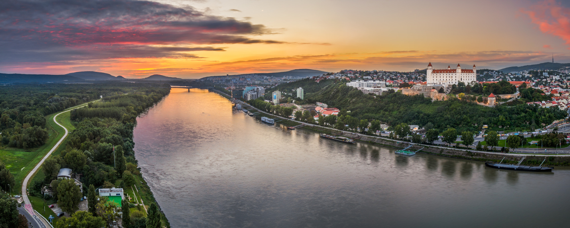 Slowakei - Donau - Bratislava - Überblick über Stadt
