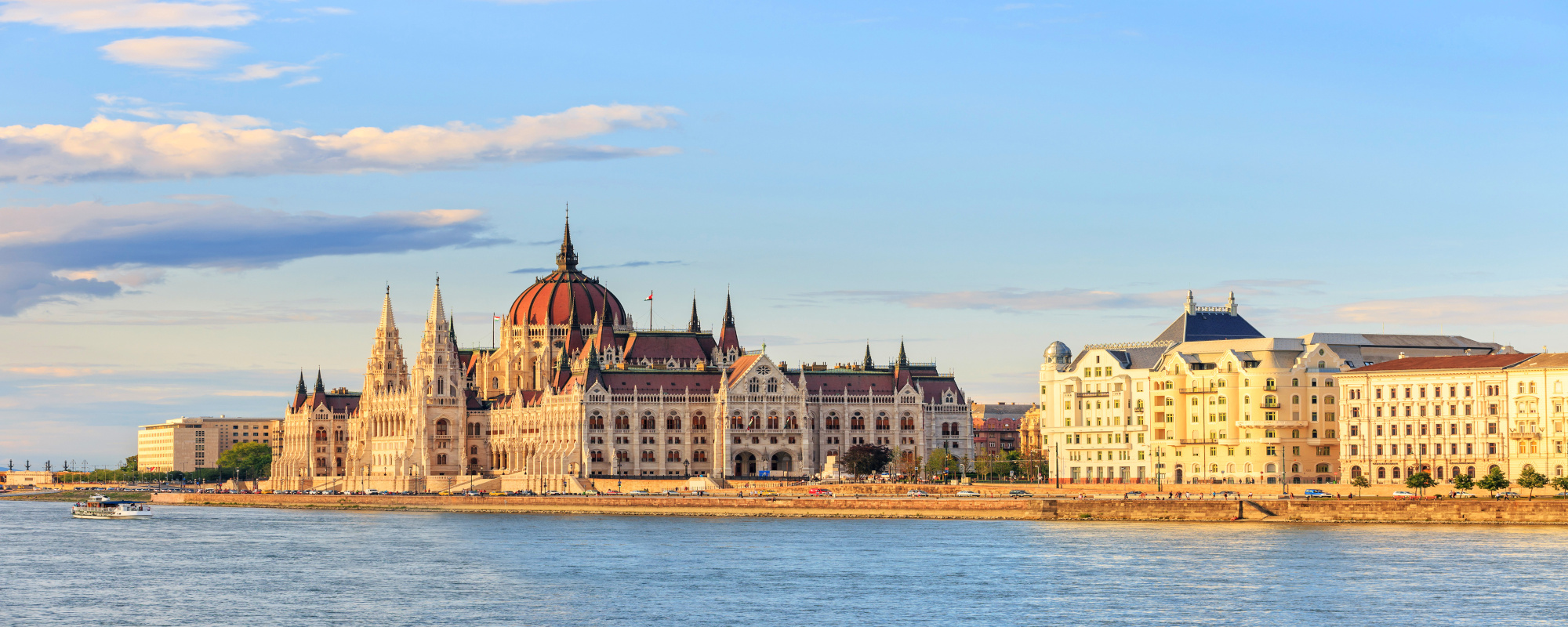Ungarn - Donau - Budapest - Parlament