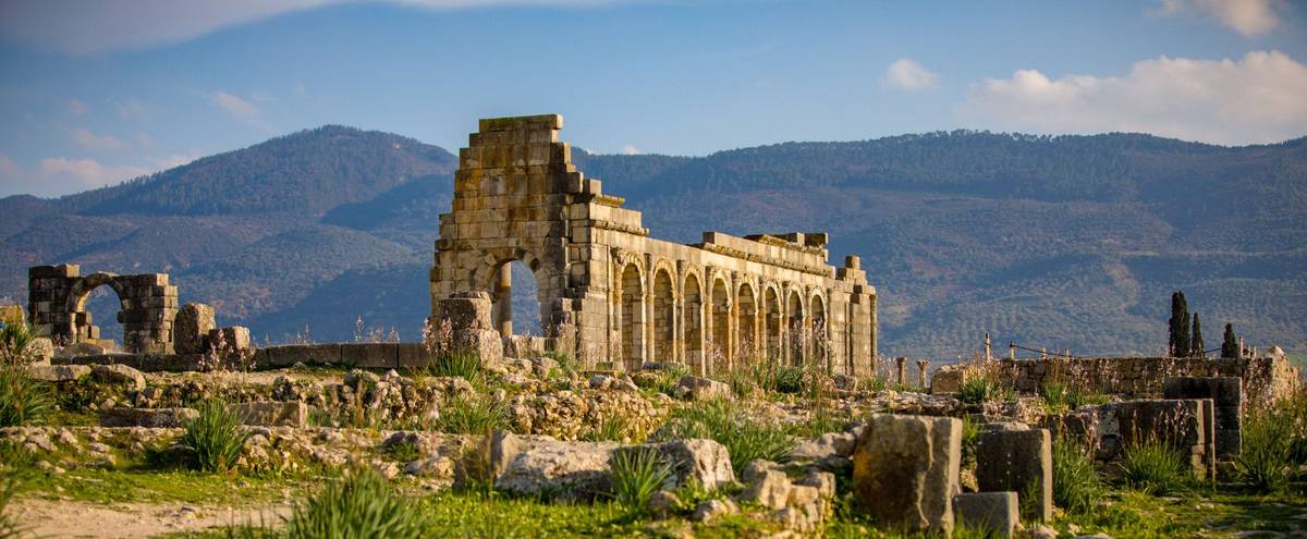 Blick auf die Volubilis Stätte in Meknes, Marokko