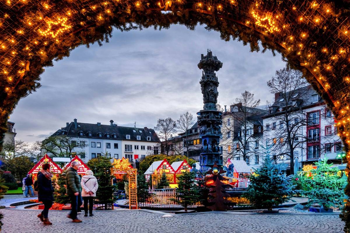 Koblenzer Weihnachtsmarkt zur Winterzeit