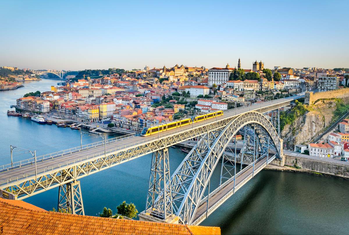 Porto – Porto & Besuch Azulejo-Werkstatt (ca. 4 Std)