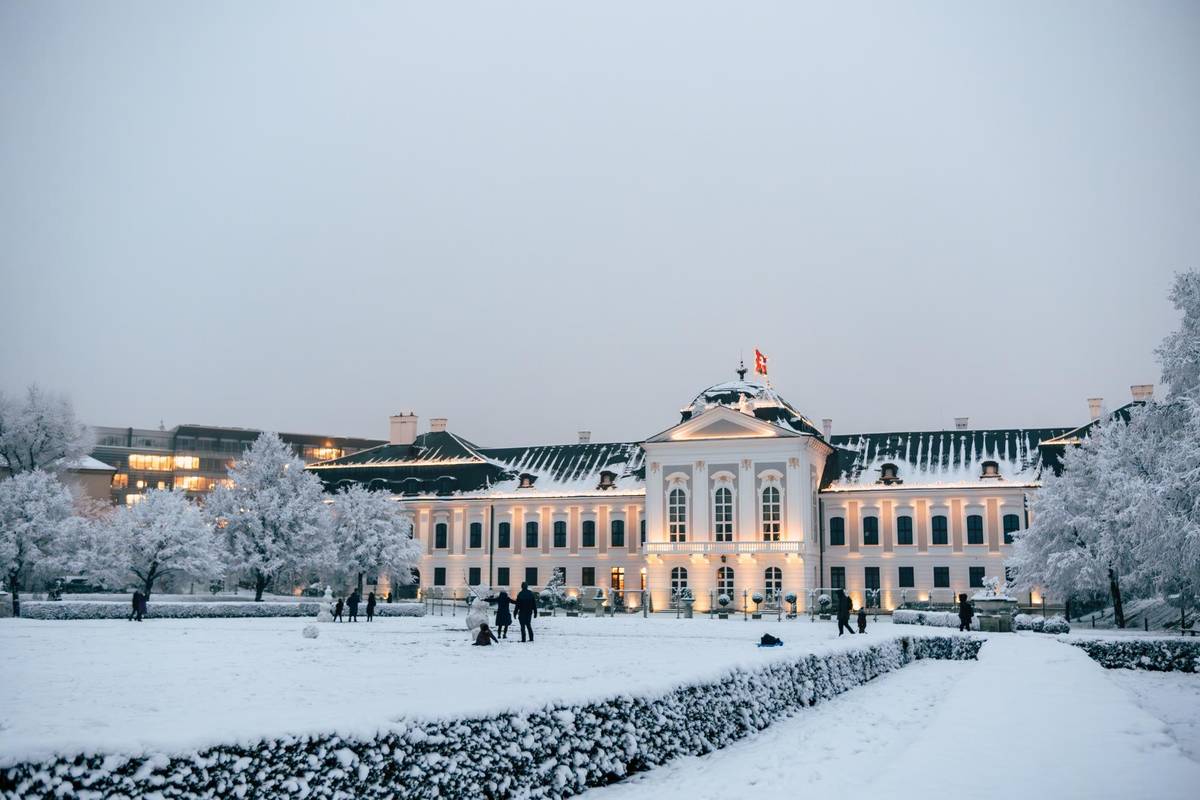 Grassalkovich in Schnee gehüllt