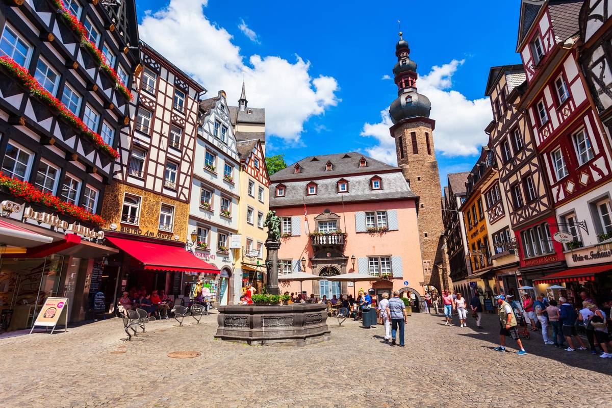 Die wunderschöne kleine Altstadt in Cochem
